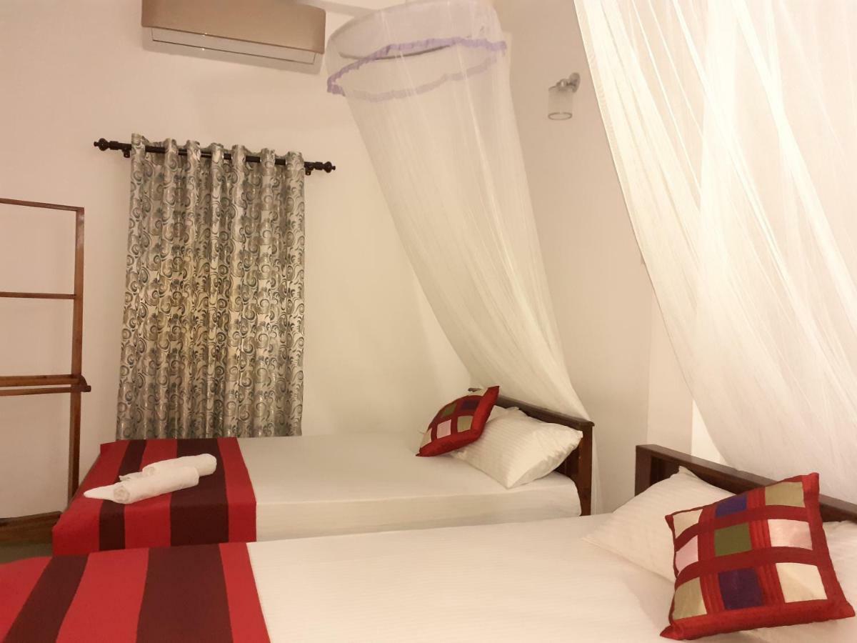 Golden Pearl Safari Villa อุดาวาลาเว ภายนอก รูปภาพ